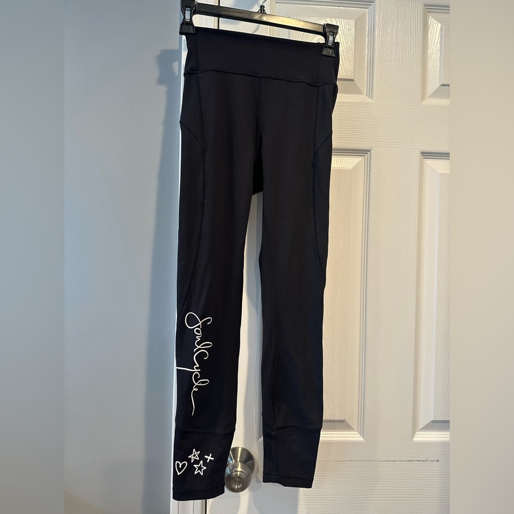 SoulCycle LuLuLemon leggings